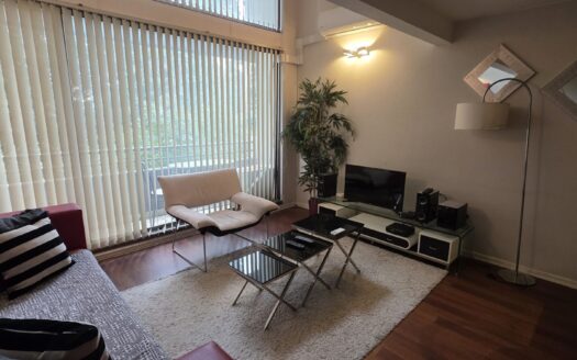 Se vende loft completamente amoblado