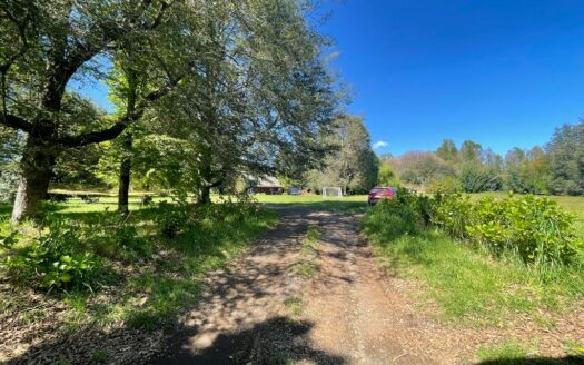 Hermosa parcela a minutos de Pucón