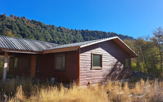 Hermosa Parcela a minutos del Centro Invernal Corralco