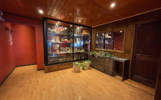 Amplio local comercial en Coronel