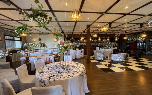 Amplio local comercial en Coronel