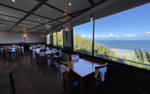 Amplio local comercial en Coronel