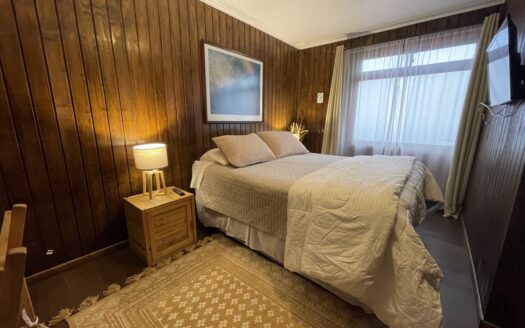 Amplio local comercial en Coronel