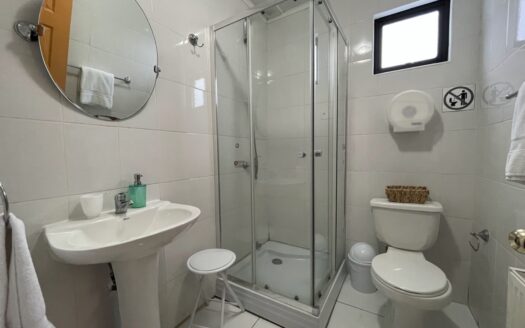 Amplio local comercial en Coronel