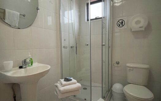 Amplio local comercial en Coronel