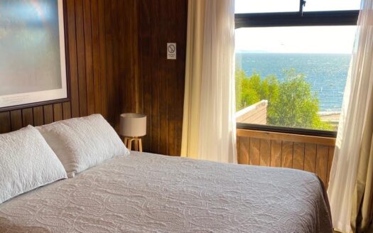 Amplio local comercial en Coronel