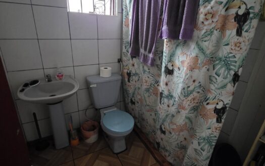 Se vende casa en Coronel