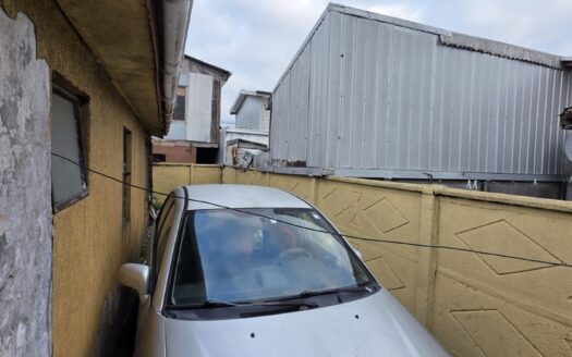 Se vende casa en Coronel