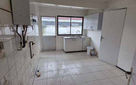 Se arrienda amplia casa en San Pedro de la Paz
