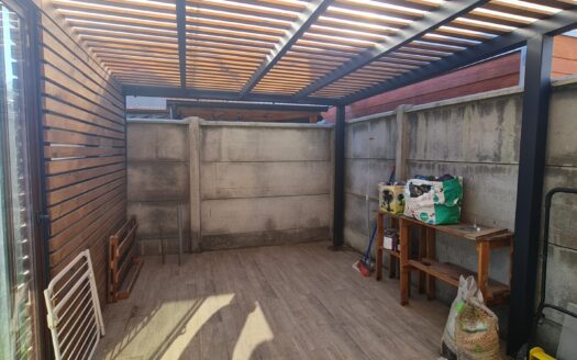 Se arrienda casa dentro de condominio en Los Ángeles
