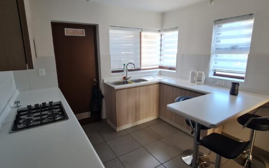 Se arrienda casa dentro de condominio en Los Ángeles
