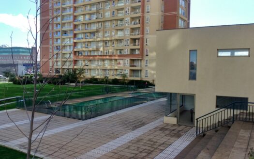 Se arrienda departamento amoblado en Parque Urbano 2