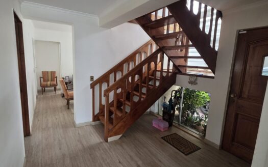 Se vende amplia casa en Lonco Norte