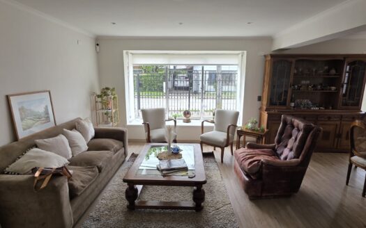 Se vende amplia casa en Lonco Norte