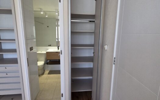 Se vende céntrico departamento en Concepción