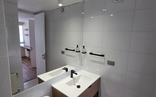 Se vende céntrico departamento en Concepción