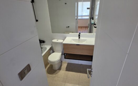 Se vende céntrico departamento en Concepción