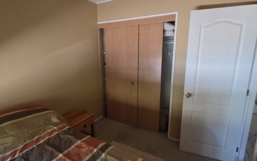 Se vende casa amoblada dentro de condominio en Pucón