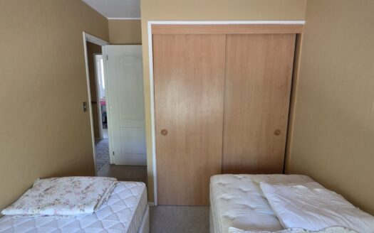 Se vende casa amoblada dentro de condominio en Pucón