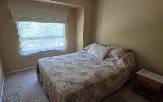 Se vende casa amoblada dentro de condominio en Pucón